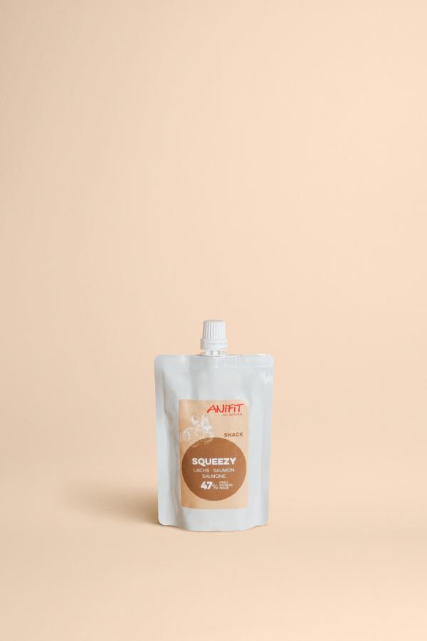 Snack im Beutel für Hunde und Katzen